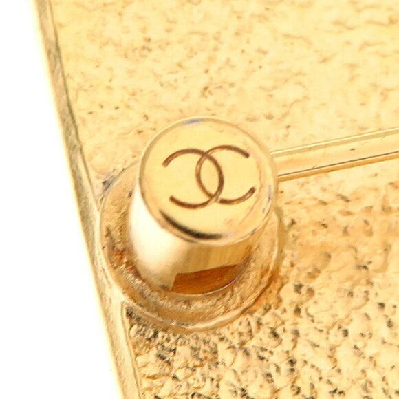 CHANEL Gold Brooch - Picture 3 of 6
